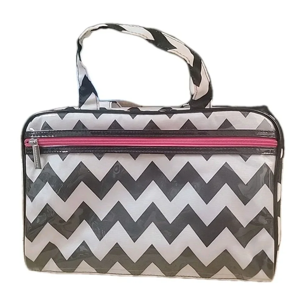 NWT 4‑Piece Makeup Travel Bag Set Pink & Black Chevron Cosmetic Organizer